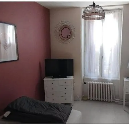 Mon Repos 1 *